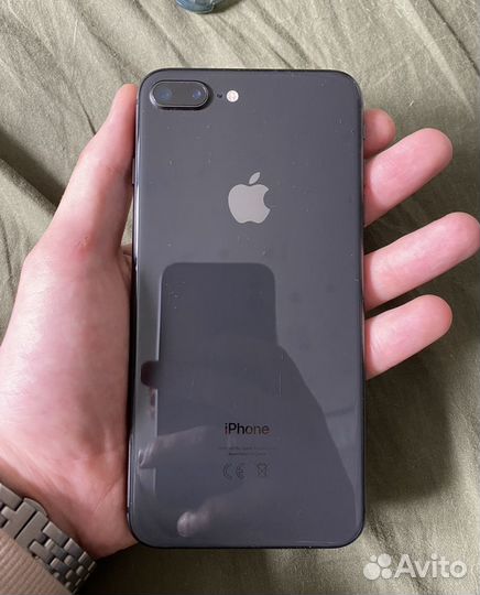 iPhone 8 Plus, 64 ГБ