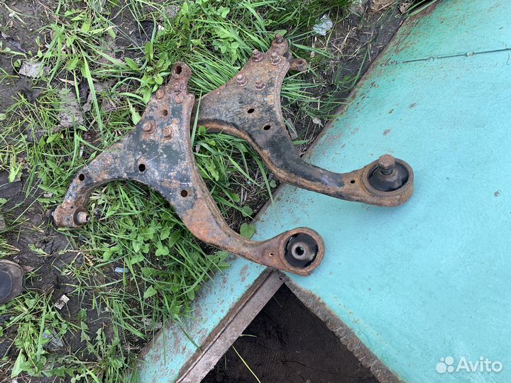 Рычаг передний левый,правый Hyundai Tucson 2004-20