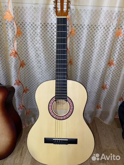Классическая гитара