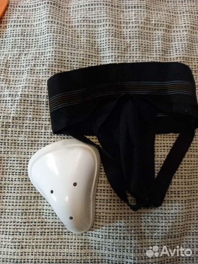 Хоккейная защита паха детская