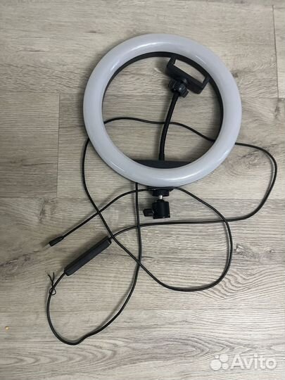 Кольцевая лампа для селфи и не только