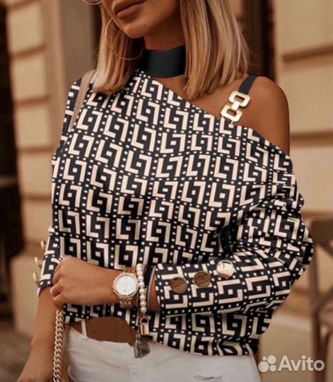 Спортивный костюм женский