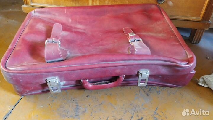 Чемоданы времен СССР