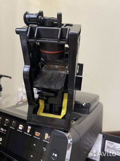 Кофемашина Philips EP5444/90 5400 Series LatteGo