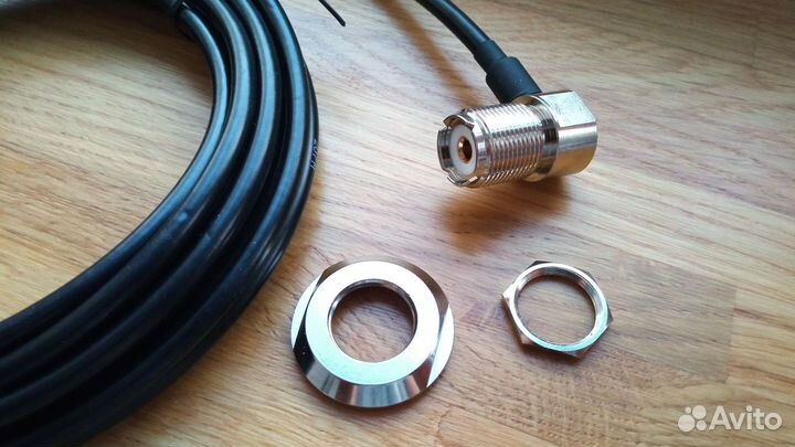 Кабель для врезных автомобильных антенн