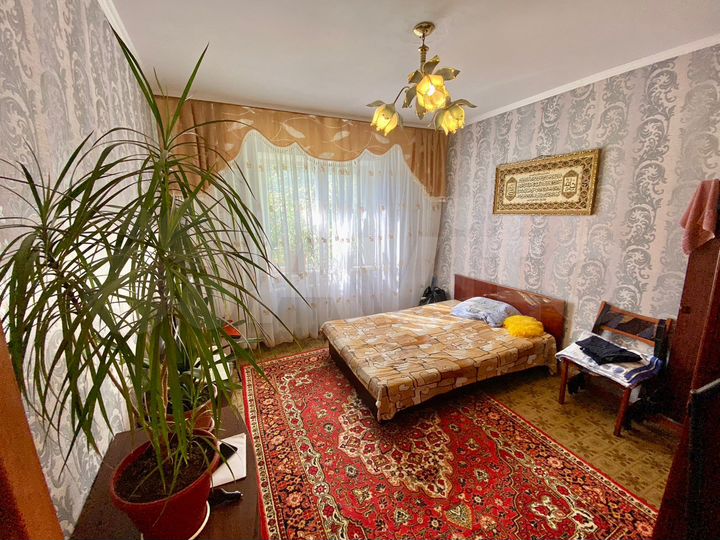 3-к. квартира, 78 м², 1/5 эт.