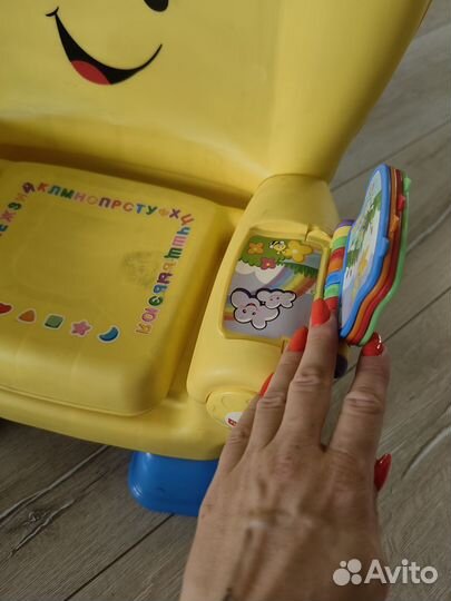 Игровой стульчик Fisher-Price