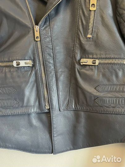 Кожаная куртка Balenciaga