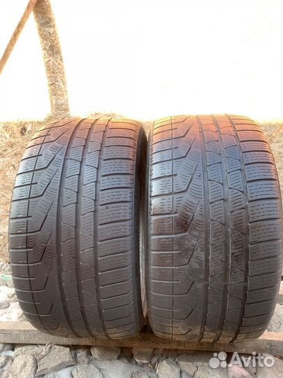 Pirelli Winter Sottozero 240 Serie II 285/30 R19 98V