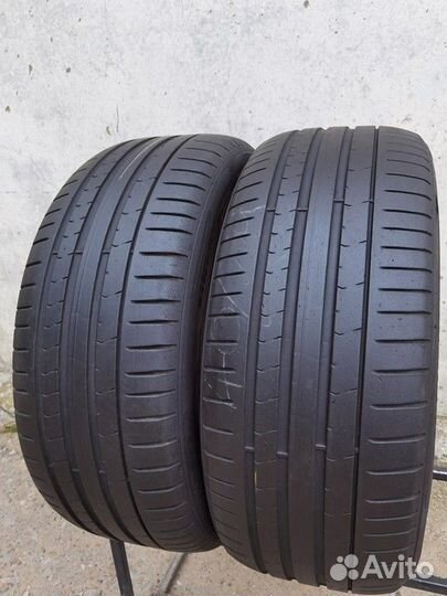 Pirelli P Zero 245/40 R19 94W
