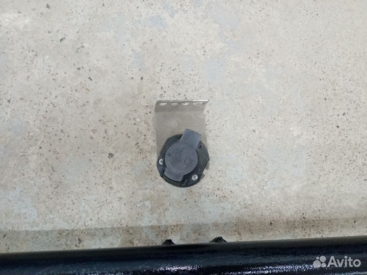 Фаркоп на солярис 2 с 2017г и киа рио 4 с 2017г