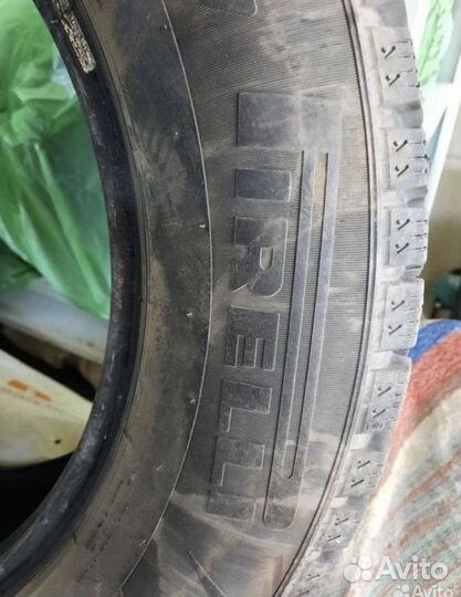 Pirelli Ice Zero 225/65 R17