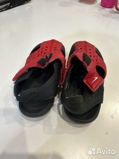 Сандали nike
