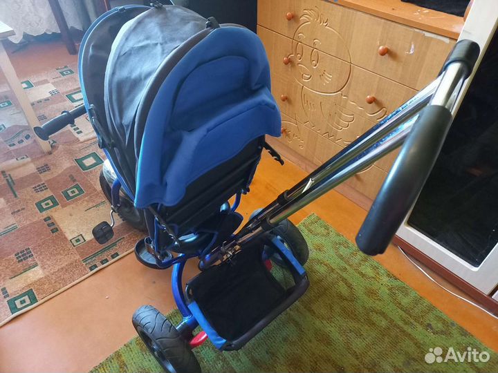 Трехколесный детский велосипед с ручкой бу