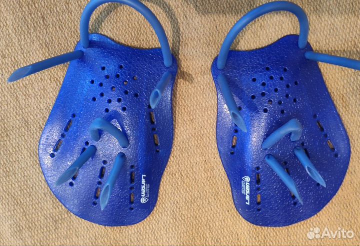 Лопатки для плавания Larsen