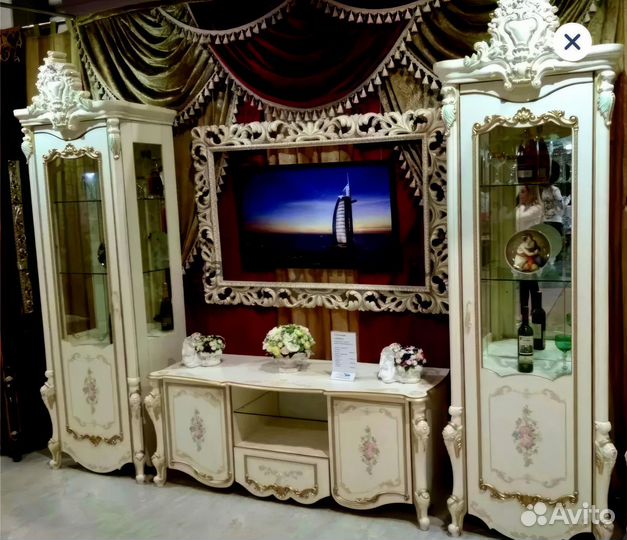 Тумба под телевизор