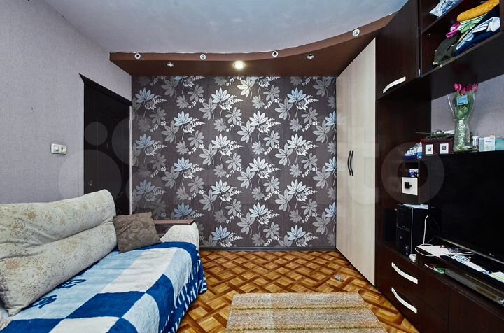 4-к. квартира, 72 м², 2/9 эт.