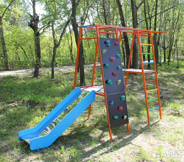 Уличный спортивный комплекс царьгоры в Красноярске