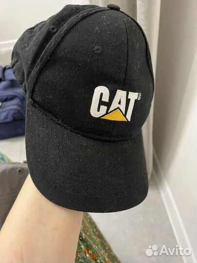 Кепка columbia и cat