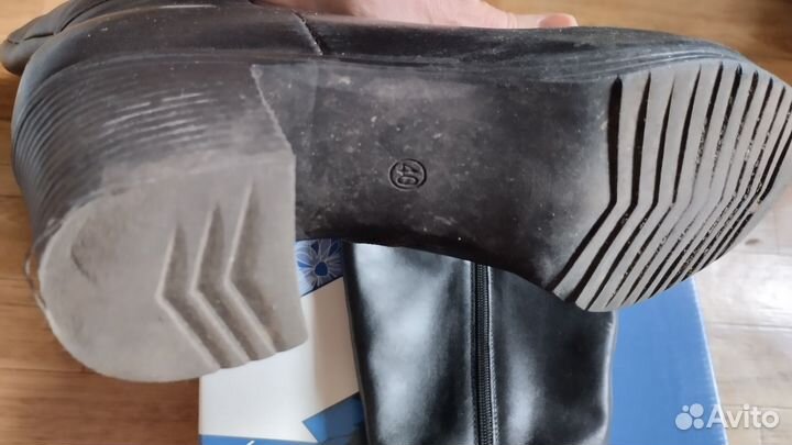 Сапоги женские 40