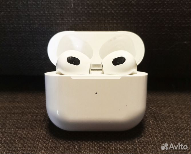 Apple AirPods 3