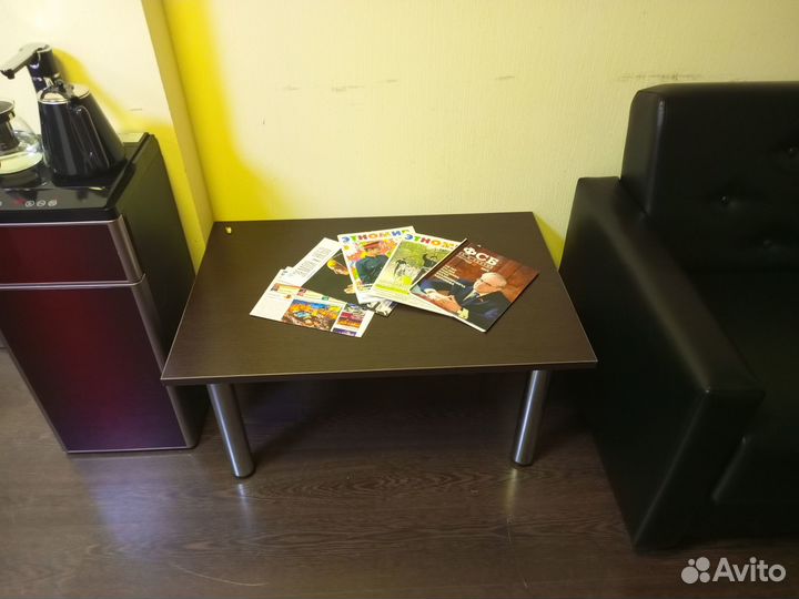 Продаю мебель для офиса