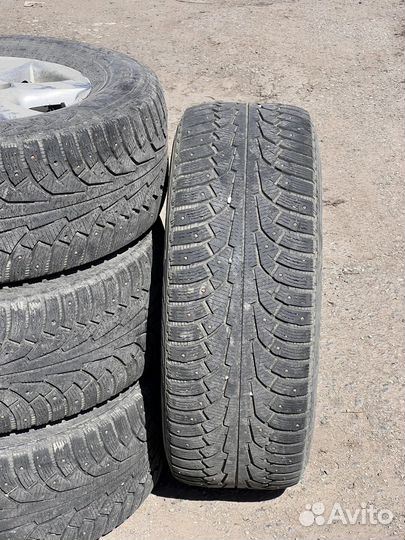 Nokian Tyres Hakkapeliitta 5 SUV 285/60 R18 116