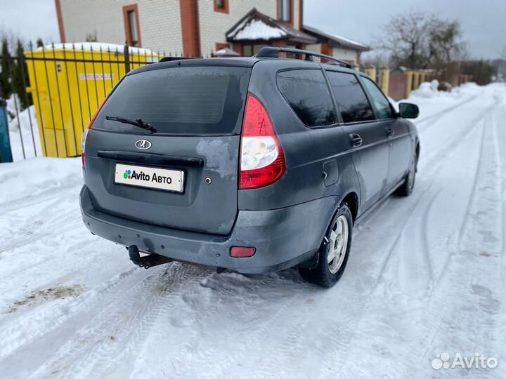 LADA Priora 1.6 МТ, 2011, 195 865 км