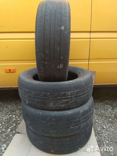 Dunlop Le Mans LM 704 215/60 R16 95H