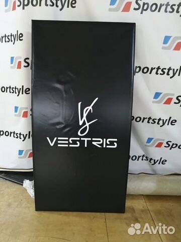 Мягкая обшивка стен в виде защитных матов