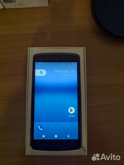 LG Nexus 4, 2/16 ГБ