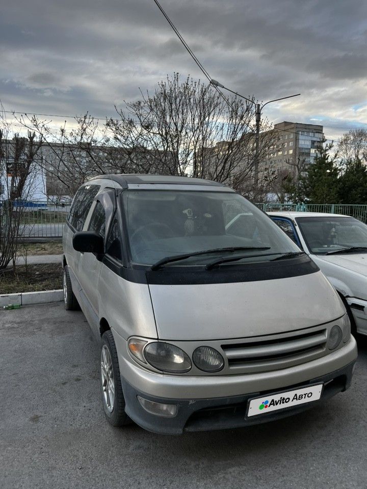 Toyota Estima Lucida: фото из отзыва