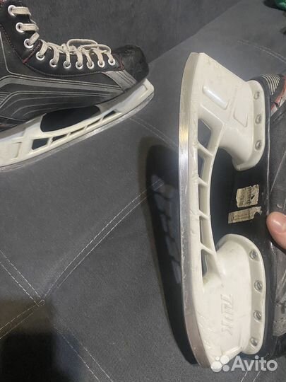 Хоккейные коньки bauer x200
