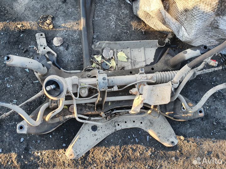 Передний подрамник балка Mitsubishi Lancer X 10 х