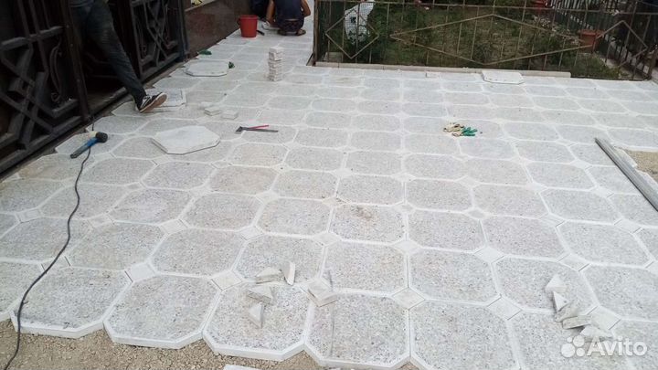 Укладка тротуарной плитки