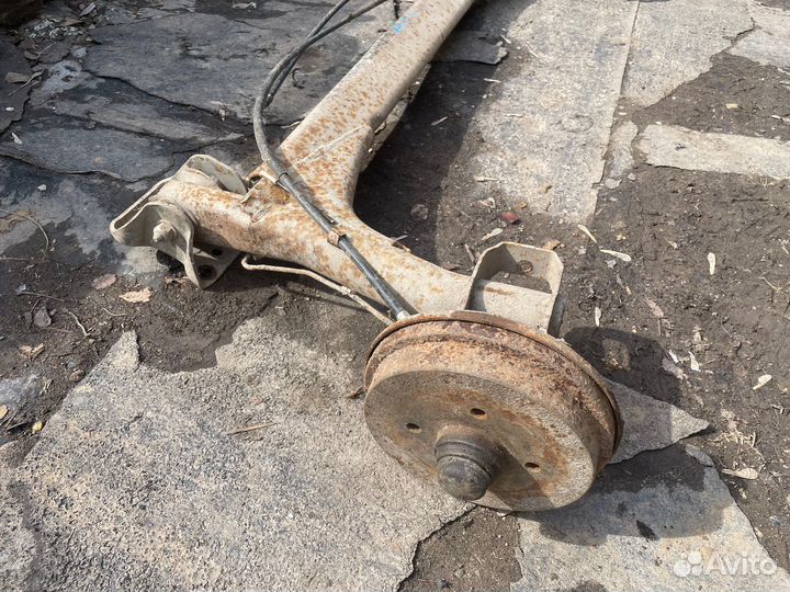 Задняя балка Volkswagen Jetta 2 Golf 2