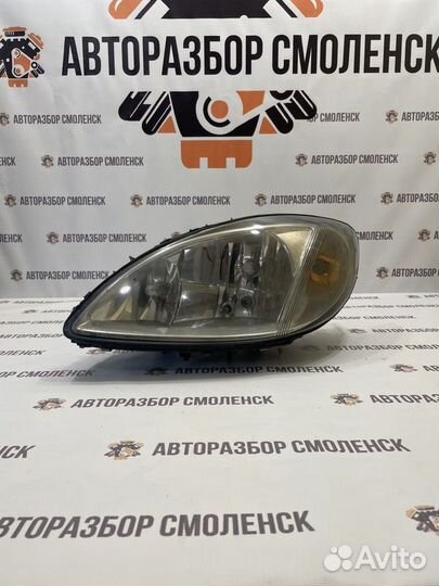 Фара левая Mercedes-Benz Vito