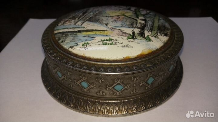 Шкатулка - пудреница