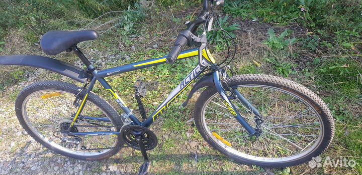 Горный велосипед Actico blanc 26