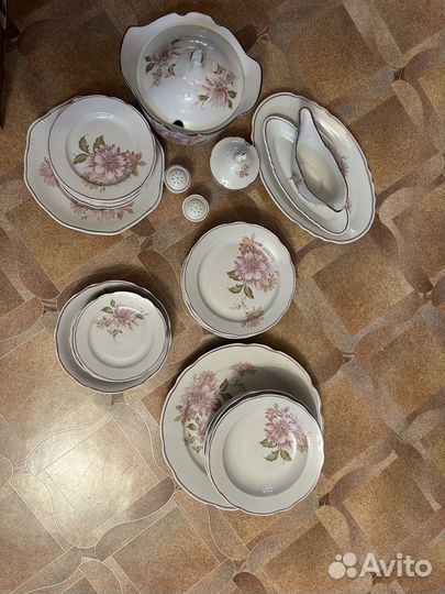 Сервиз столовый