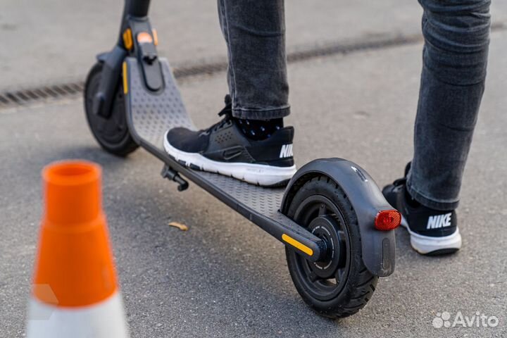 Электросамокат Ninebot KickScooter E25