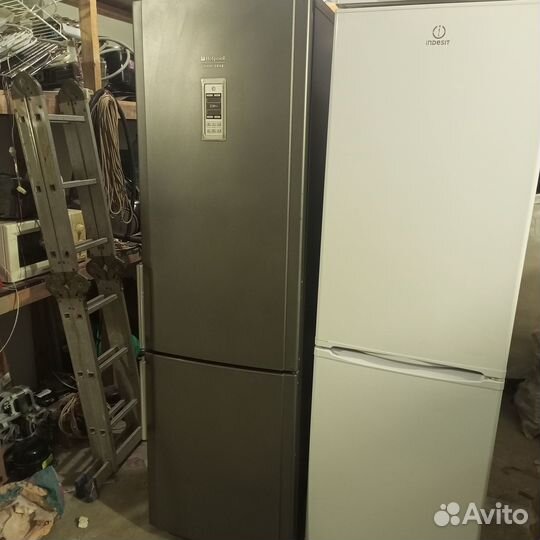 Холодильник indesit