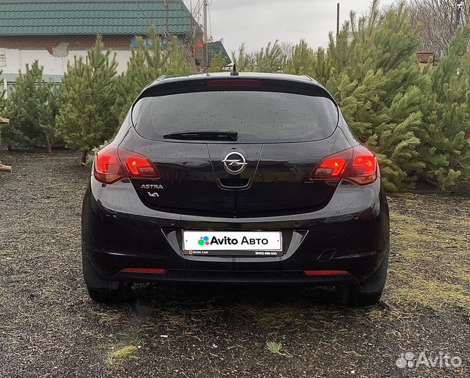 Opel Astra 1.6 AT, 2011, 176 500 км