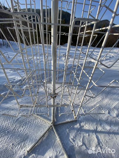 Крутящийся стеллаж