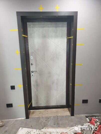 Входные двери в квартиру/частный дом