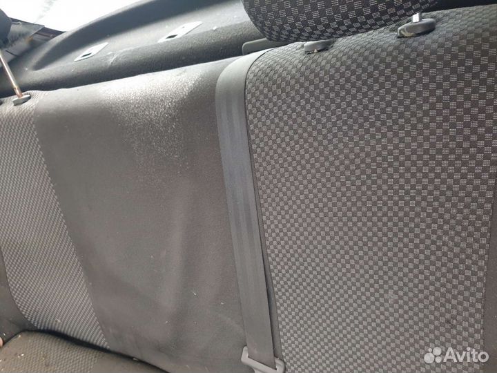 Задние передние сиденья датсун гранта