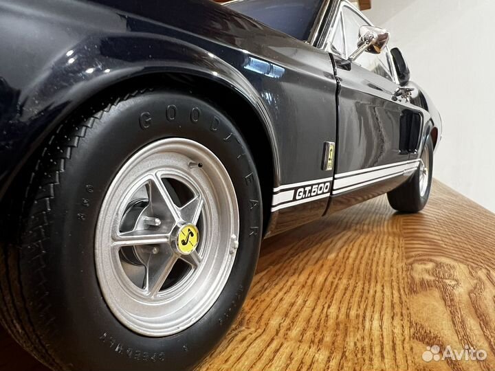 Автомобиль Ford Mustang 1967 Shelby GT-500