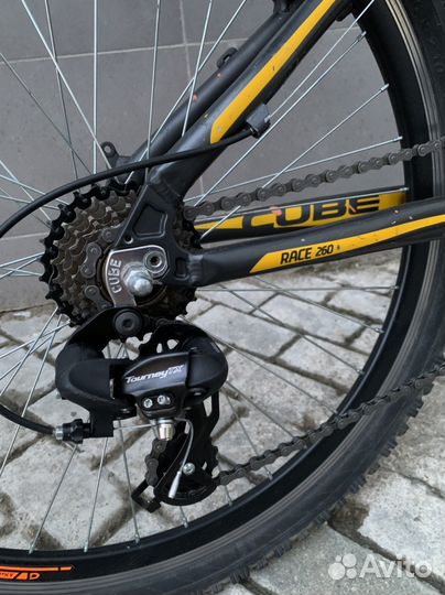 Велосипед Cube