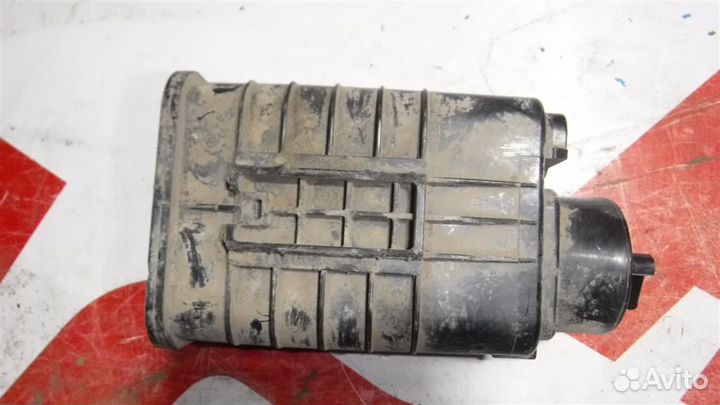 Абсорбер (фильтр угольный) Toyota Corolla (E120)