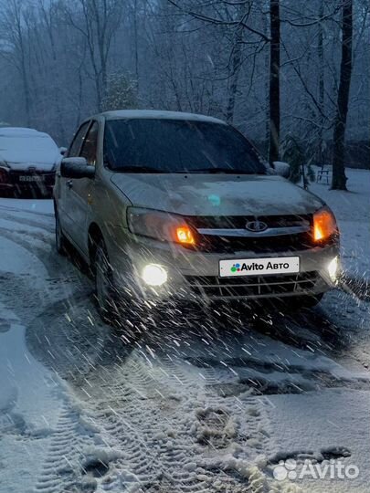 LADA Granta 1.6 МТ, 2012, 170 000 км